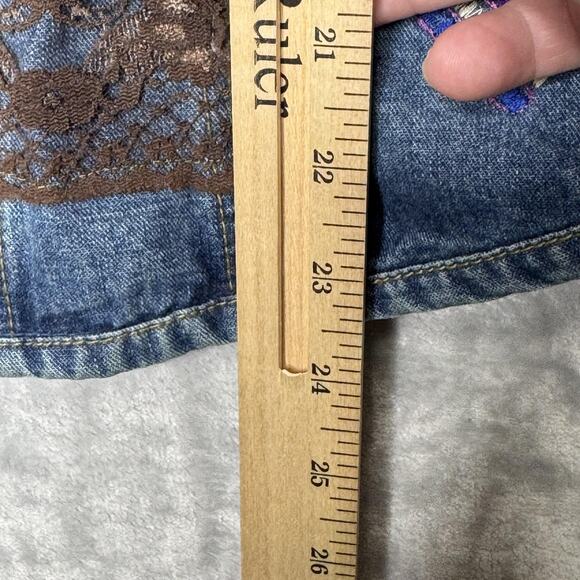 Chico's Jacket Womens 1 Medium Blue Denim Embroidered Applique Boho Mixed Media - Picture 8 of 10